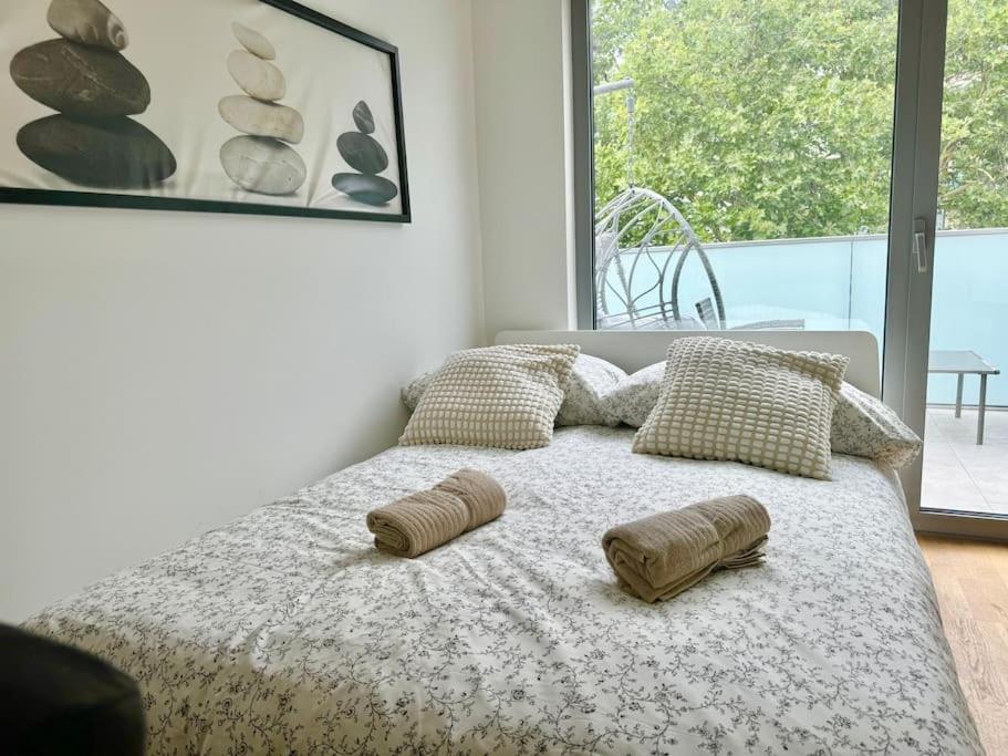 Rooftop Apartment With Balcony & Free Parking Wien Eksteriør bilde
